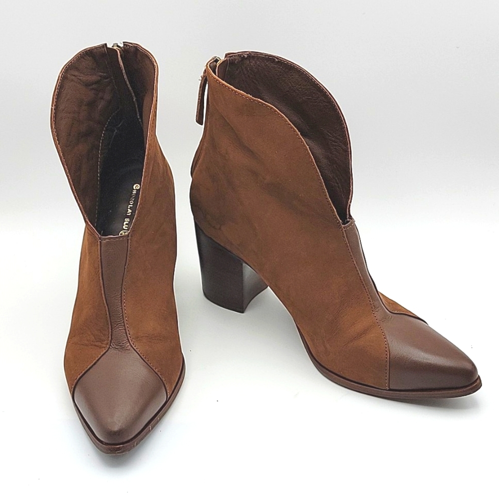 Chocolat Blu Bonita Brown Nubuck Booties Size 39 (9)  #1071‎
